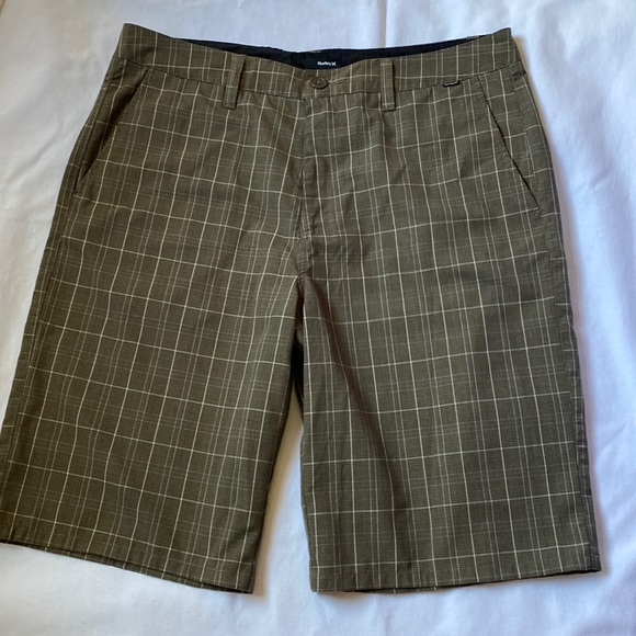Hurley Other - Hurley Men’s Shorts Size 36-EUC